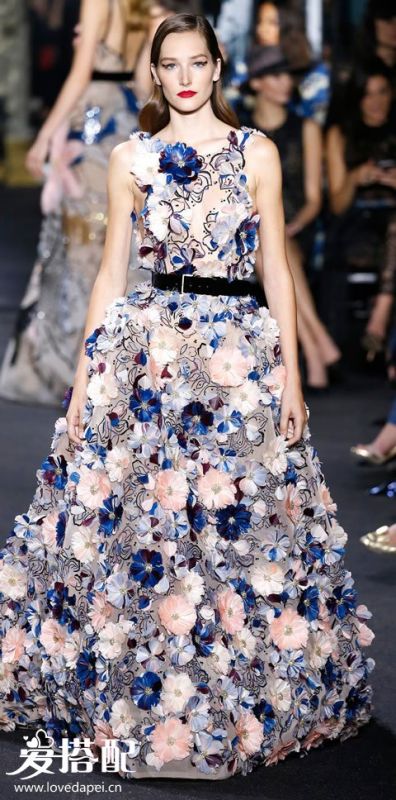 时装设计师Elie Saab 2016秋季高级时装礼服